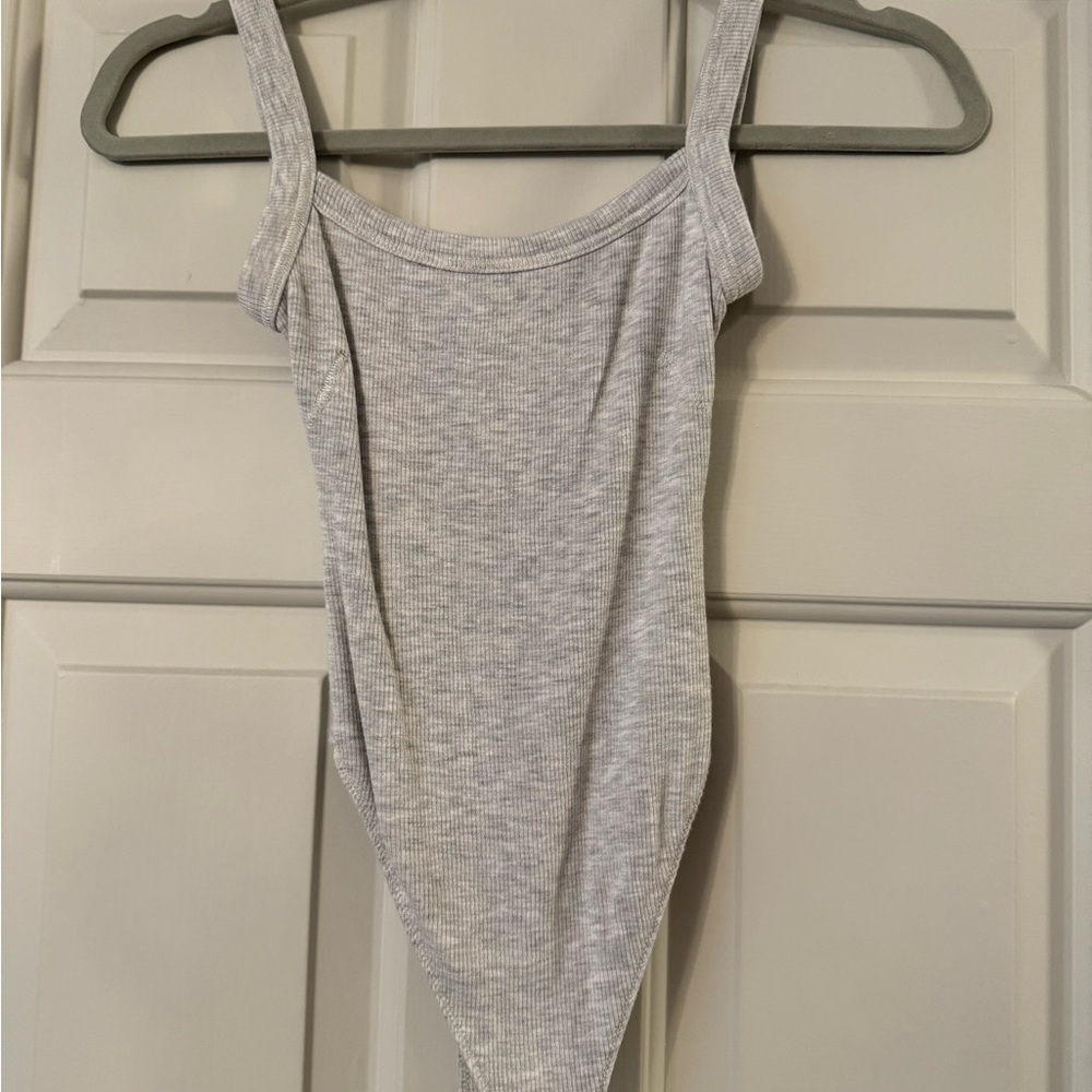 Bo + Tee bodysuit XS